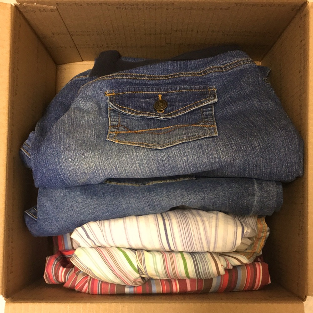 Mystery box maternity XL 5 pieces 2 jeans 3 tunic striped tie belt shirts EUC